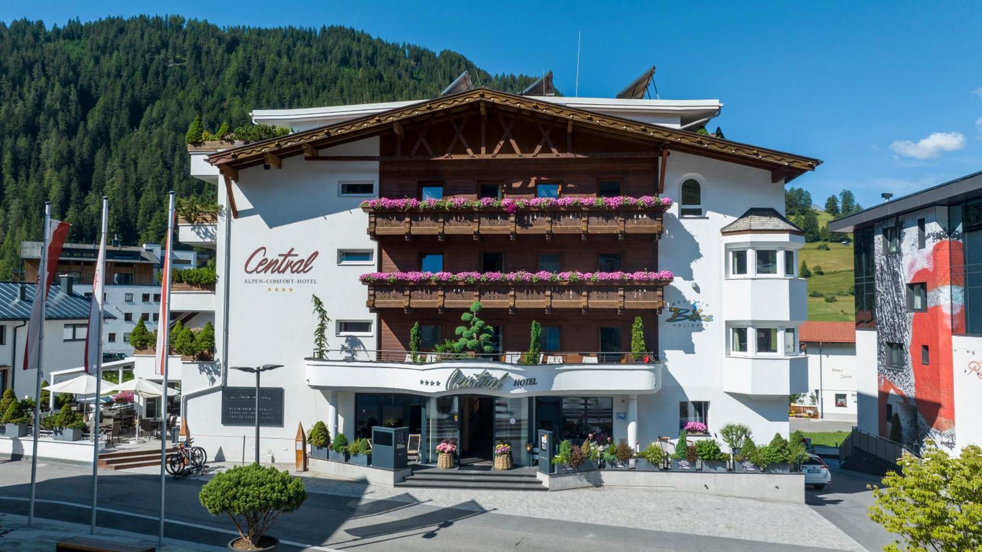 Alpen-Comfort-Hotel Central Nauders Exterior foto